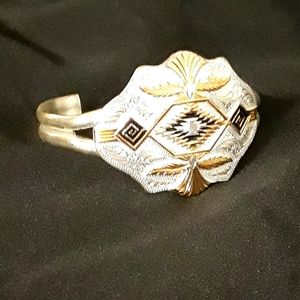 Western style silver bracelet